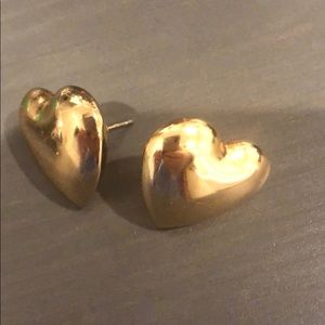 Gold tone heart earrings